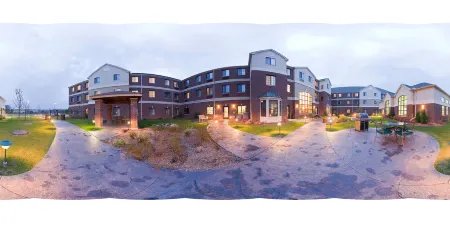 Staybridge Suites Lansing-Okemos Отели в г. Ингам Каунти