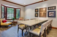 Staybridge Suites Kalamazoo Các khách sạn ở Kalamazoo County