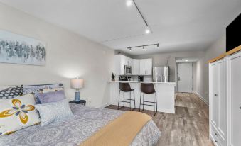 Mulberry, a Wyndham Hotel
