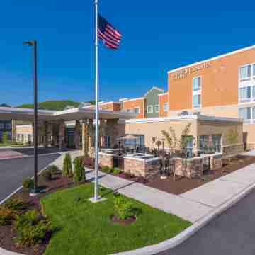 SpringHill Suites Fishkill Hotel Exterior