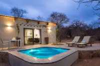 Oase by 7 Star Lodges - Greater Kruger Private 530ha Reserve - Romantische