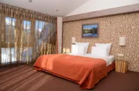 Alpen Club Hotels in Tashtagolsky District