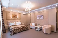 Chocolate Hotel