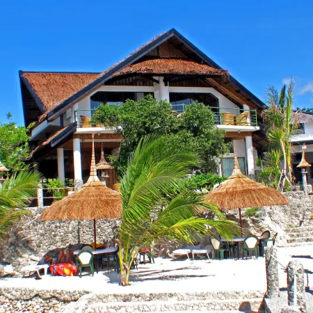 Dolphin House Resort Spa Diving