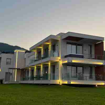 Balance Accommodation Hotel Exterior