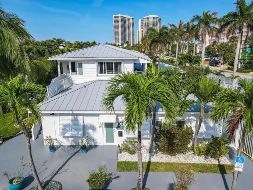 Sunshine Shores Boutique Apartments