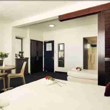 Hotel le Paris Rooms