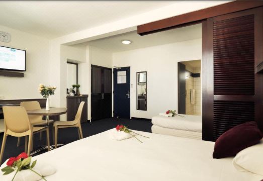 호텔 르 파리 외부 또는 로비 전경