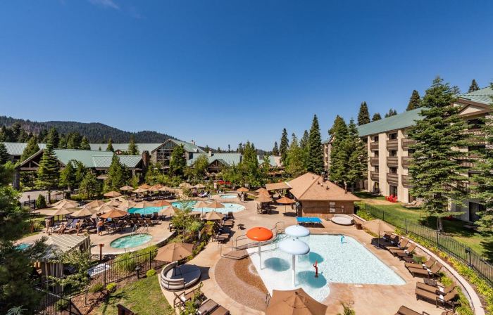 Tenaya Lodge