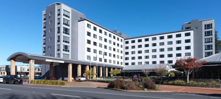 Novotel Rotorua Lakeside Hotels in Rotorua