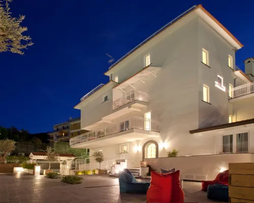 Maison Kalea Hotels near Peter's Beach