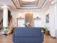 Ocean Breeze Hotel Hotels near Koop Sentrum