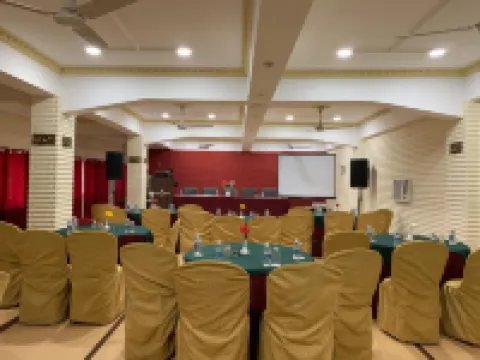 Hotel Saluja