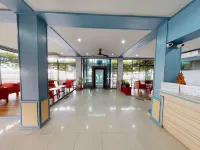 Win Hotel ナトン埠頭周辺のホテル