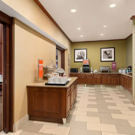 Hampton Inn & Suites Williamsburg Historic District