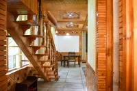 Shree Ganga Cottages Restaurant and Bar 자나 호텔