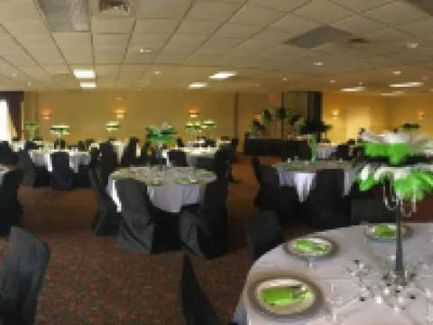 Days Hotel by Wyndham Danville Conference Center Hotels in Vermilion County