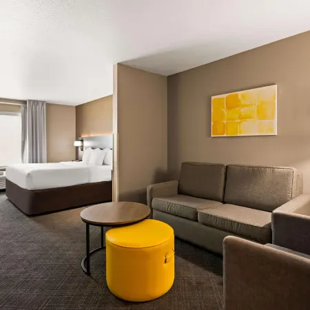 Comfort Suites Hudson I-94