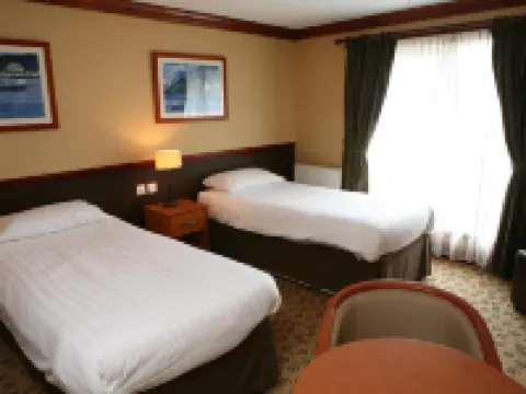 Waterhouse Inn Hotels in Balloch