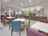 La Quinta Inn & Suites by Wyndham Rockwall - breakfast