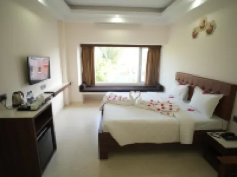 Hotel Seasons Hoteles en Distrito de Tiruvannamalai