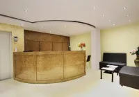 Hotel MB International