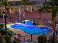 Pinjarra Resort - Pools