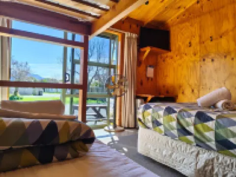 Alpine-Pacific Holiday Park