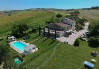 Le Maraclà Country House