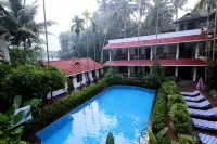 Ideal Ayurvedic Resort Kovalam - Beach