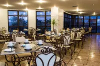 Marques Plaza Hotel - Pysäköinti