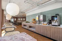 Home Hotel Grimstad - Bữa sáng