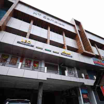 Haksons Residency Hotel Exterior