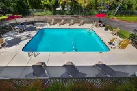Motel 6 Issaquah, WA - Seattle - East - Rooftop Pools