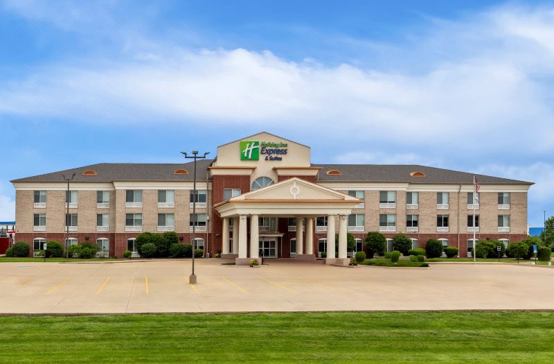 Holiday Inn Express & Suites Ottawa by IHG