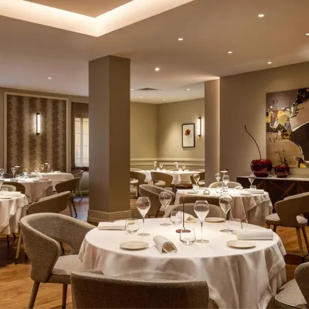 Antum Hotel