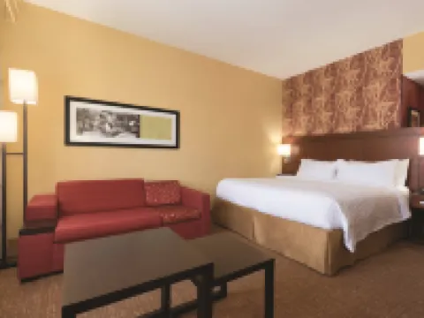 Courtyard Salisbury Hotels in Salisbury