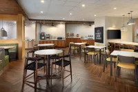 Fairfield Inn & Suites Locust Grove I-75 South