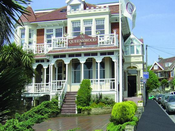 Queenswood Hotel