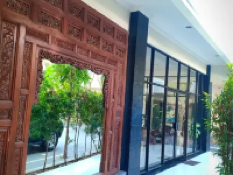 Griya Tenera Syariah Hotels in Jebres