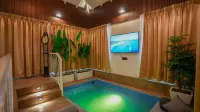 Swimup - Suites with Private Pool , Vagator - Resorts