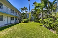 럭셔리 나플스 탈출: 해변 & 다운타운까지 걷기!