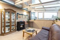 Asgard Apart-Hotel Hotels near Museum Of The World Ocean