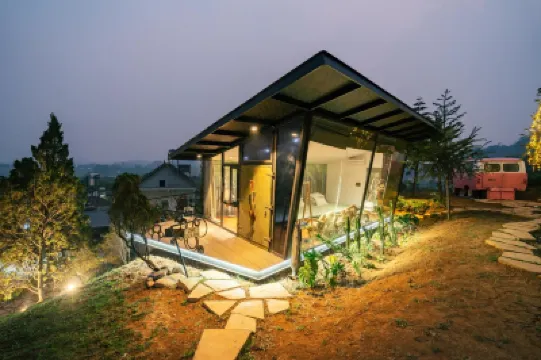 Hippie Home Hotels in 