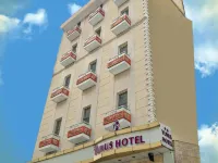 Yunus Hotel Hotels near Alauddevle Mosque