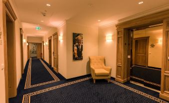 Hotel & Gaststätte zum Erdinger Weißbräu - Housity