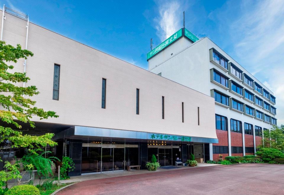 hotel overview picture