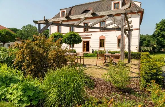 克洛斯特尼姆深酒店