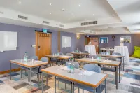Ibis Styles Luzern City Hotels in Emmenbrucke
