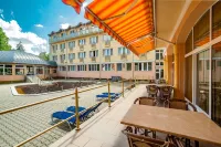 Hungarospa Thermal Hotel - parking
